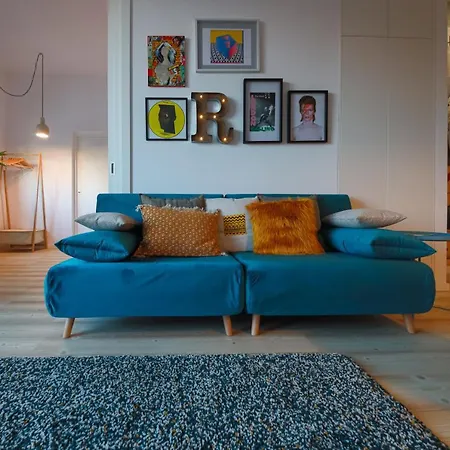 Art District - Pop & Rock * פורטו