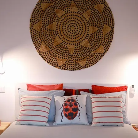 Art District - Pop & Rock