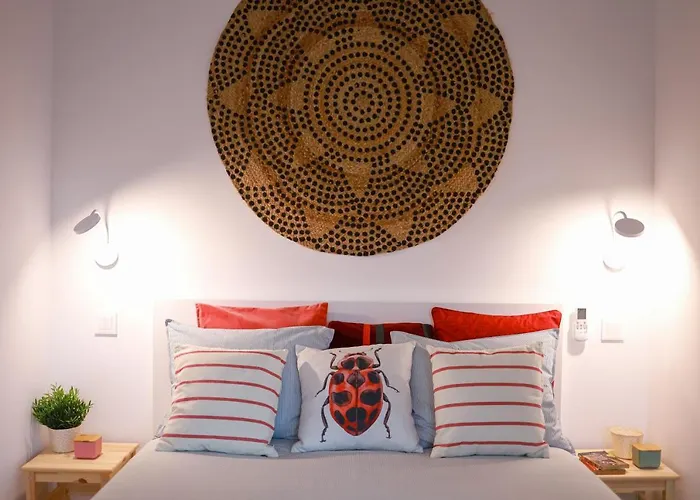 Art District - Pop & Rock